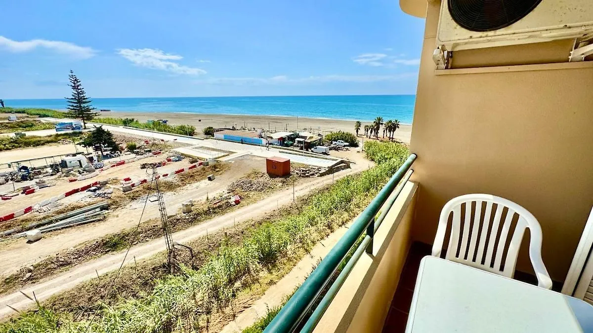 شقة Refugio Con Piscina Junto Al Mar En بيناخارافي