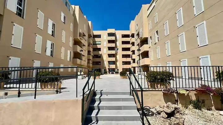 شقة Refugio Con Piscina Junto Al Mar En بيناخارافي 0*,