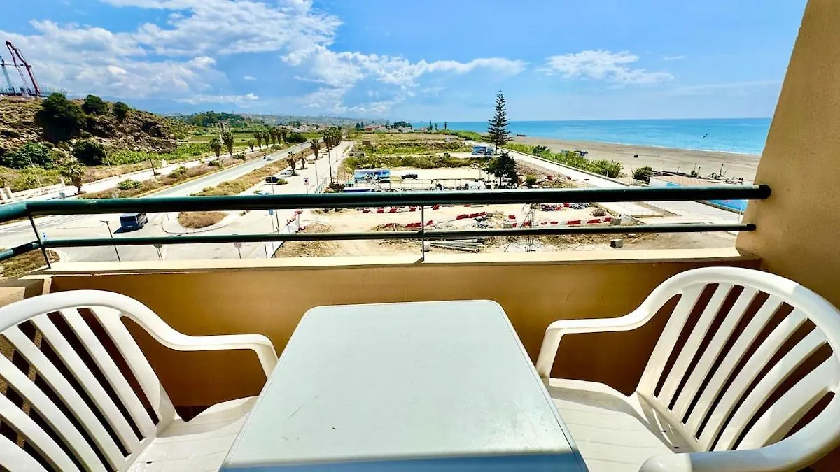 شقة Refugio Con Piscina Junto Al Mar En بيناخارافي